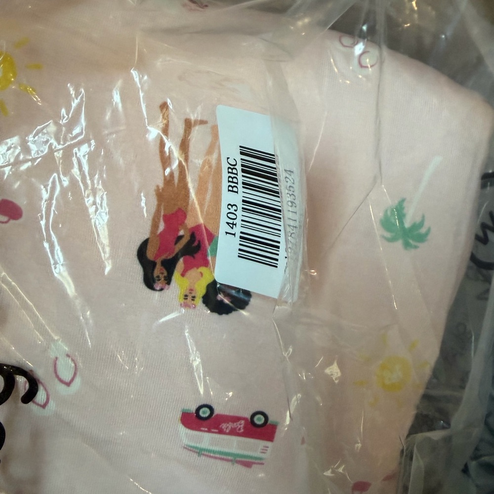 NWT Kyte Baby Baby Blanket in Barbie™ Beach 1.0 InfantBarbie™ Beach / Infant - Picture 4 of 4
